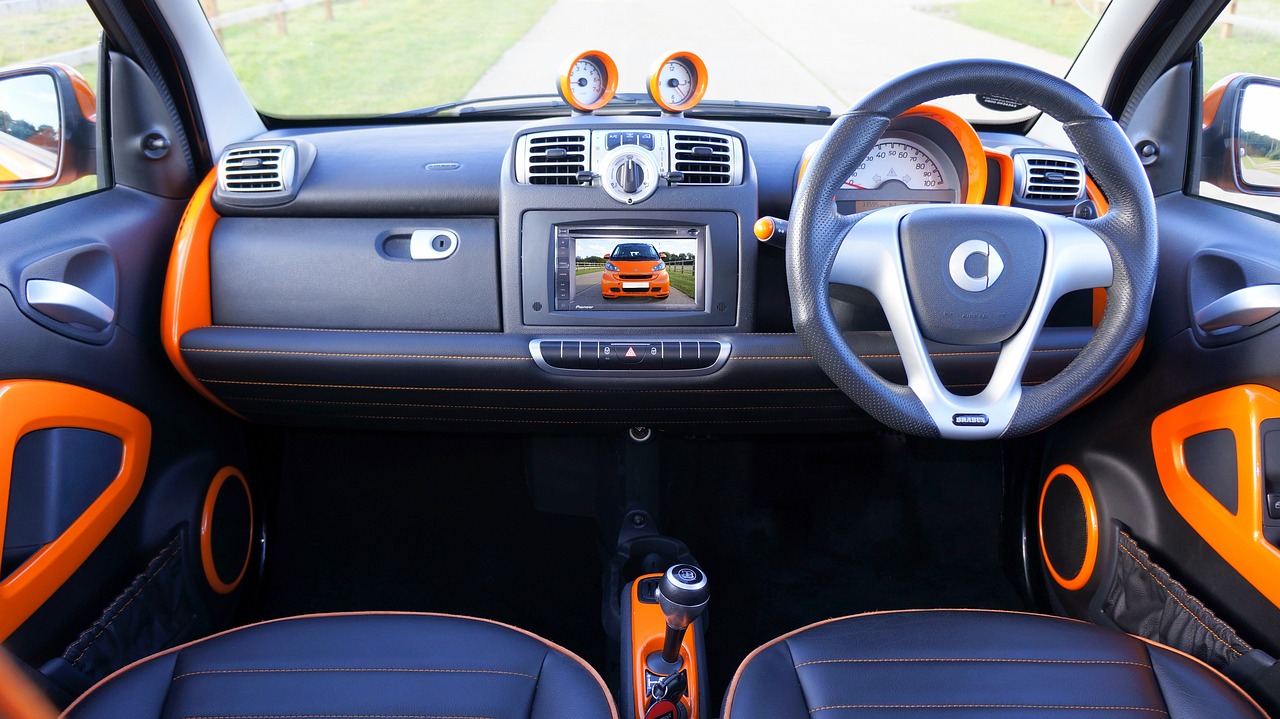 中置發動機隔熱技術研究與應用探討，性能分析與實際應用前景