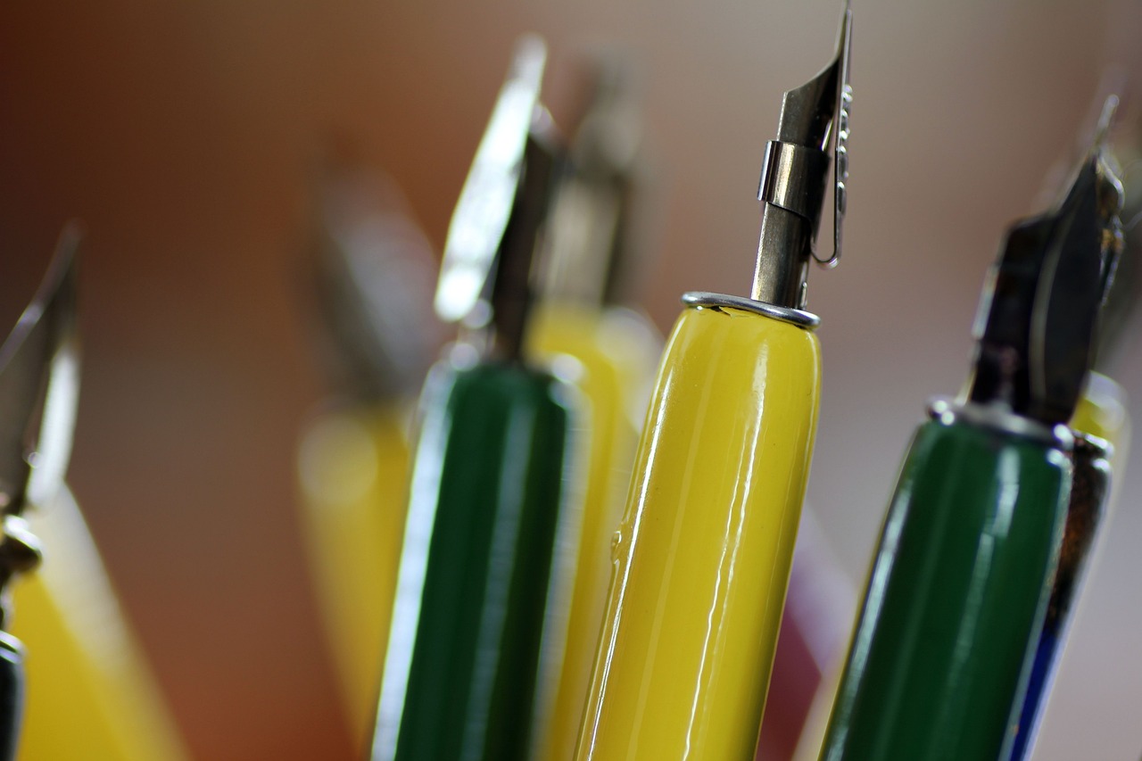 新奧彩圖庫資料圖片,發(fā)動機機油管,體驗版27.66.26