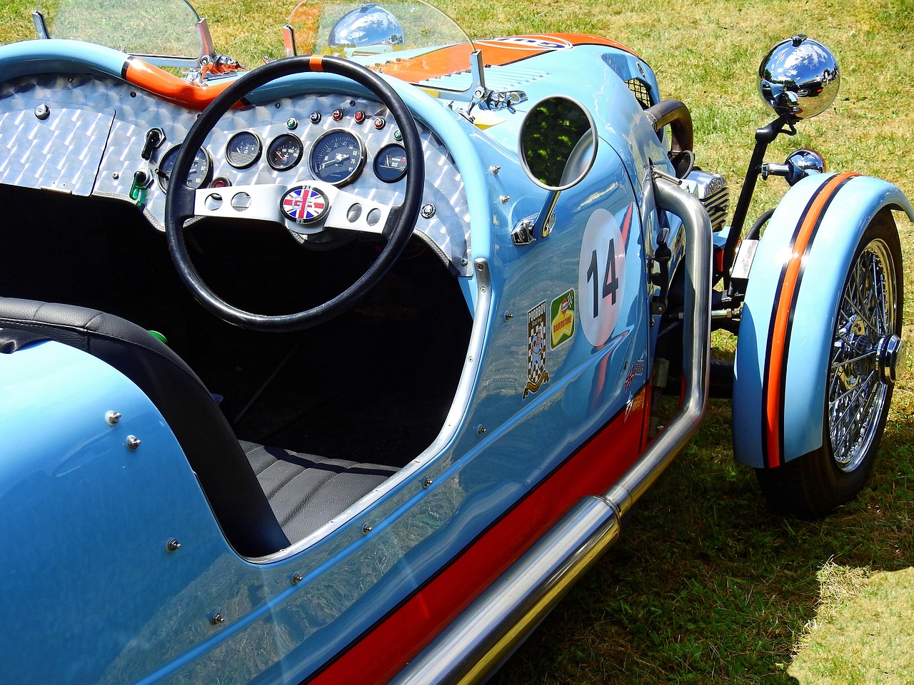 246天天天彩天好彩資料大全二四,康明斯汽車發動機,粉絲款87.82.30