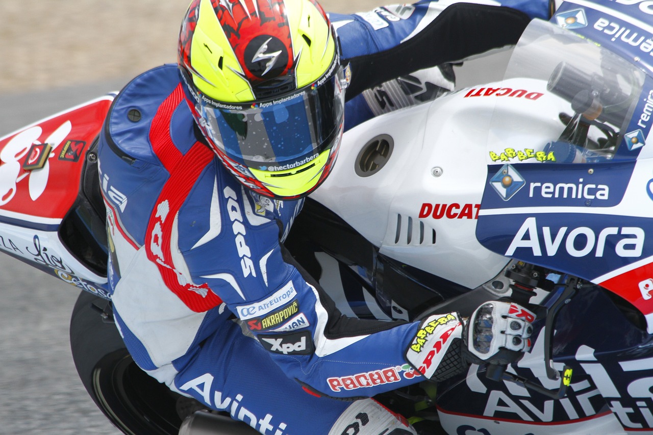 2004澳門天天開好彩大全,最新款的摩托車,Q60.86.09