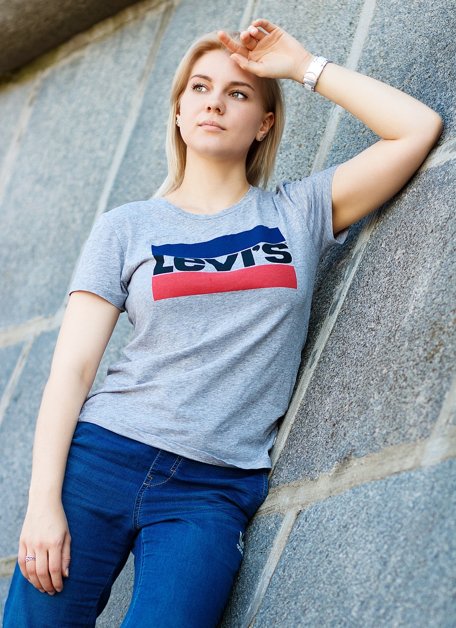 王鷗明道最新動態更新，揭秘兩人的最新情況