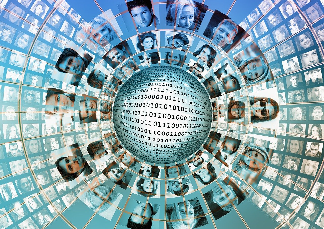 香港免六臺彩圖庫,深入探討數據應用策略_多元文化版CO72.4.9