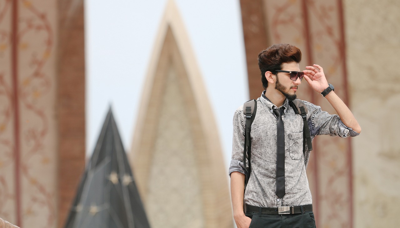 林允兒2017最新寫真曝光,璀璨星光下的時尚魅力女神