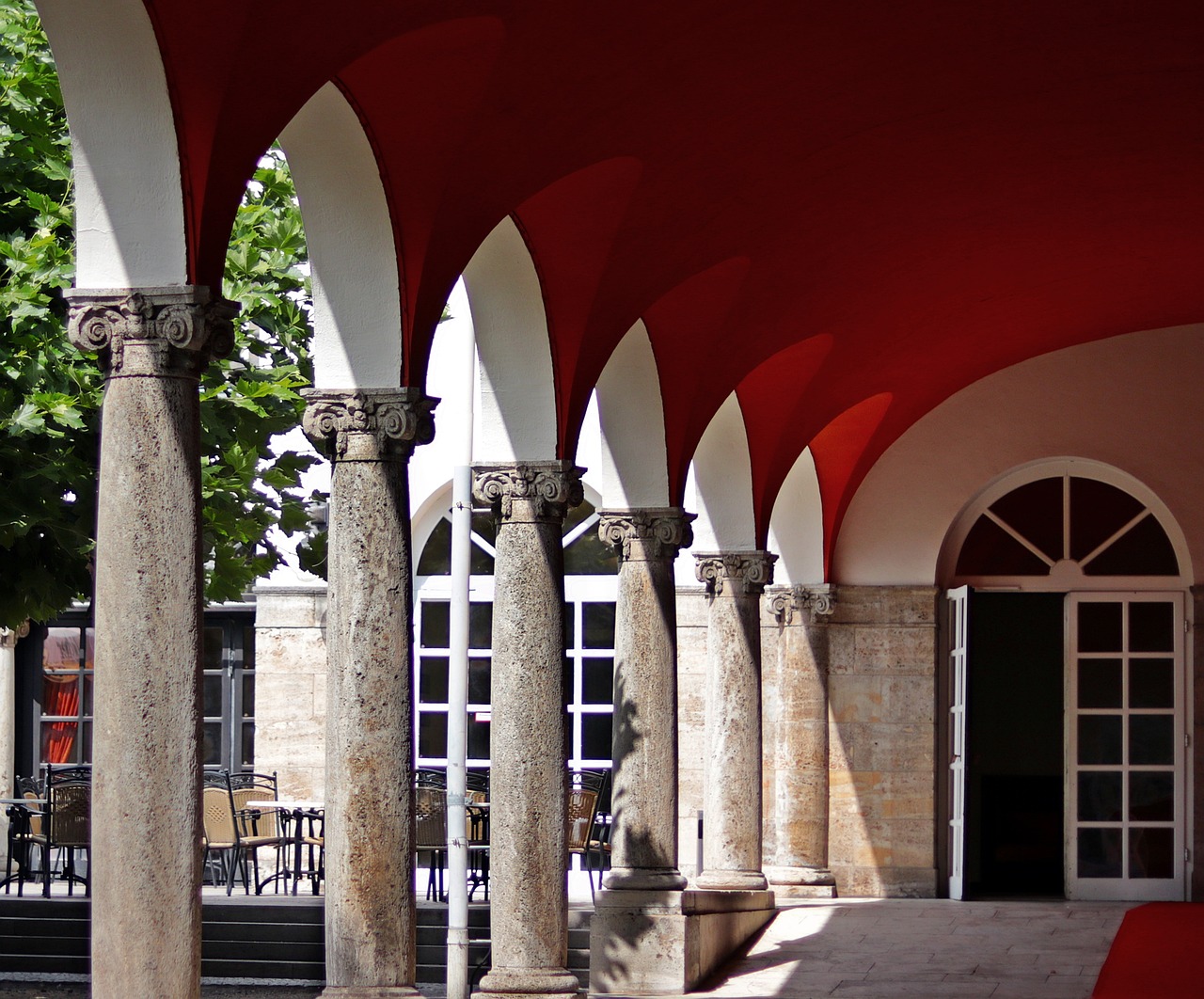 動漫商店，探索二次元世界的寶藏之地