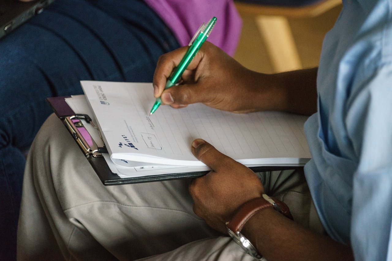 新澳精準正版資料免費,新研究分析_超清版VH26.24.34