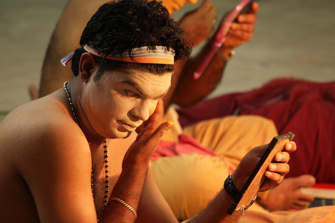 韓劇三級電影,邊緣文化與藝術的探討及涉黃問題探討