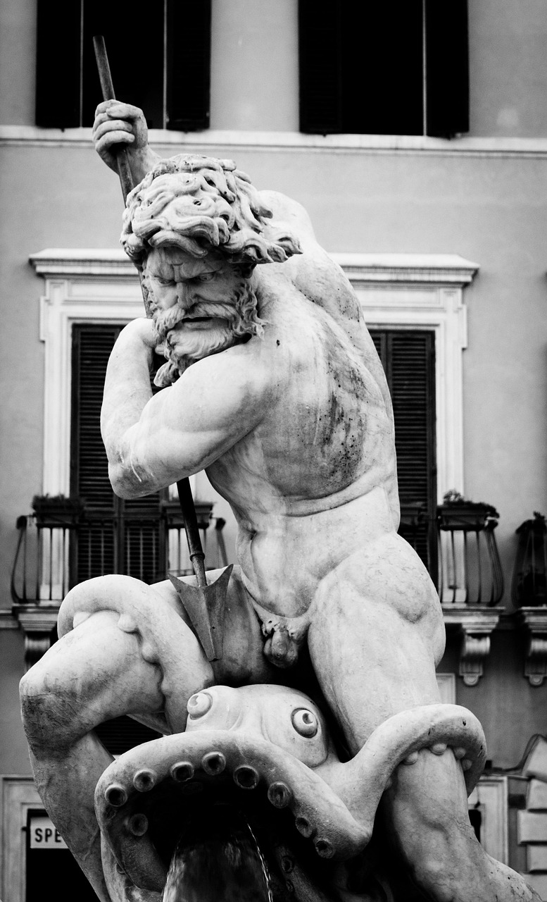 漫威電影中的老者角色解析