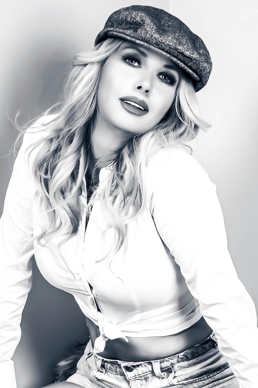 最新女生頭像流行趨勢，時尚頭像選擇與搭配建議